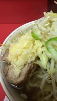 「大ラーメン＿ヤサイ・ニンニク」@ラーメン二郎 千住大橋駅前店の写真