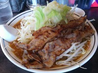 「ハル二郎　（大盛り）　※ニンニク：普通、脂：多め」@ハルピンラーメン 塩尻広丘駅前店の写真