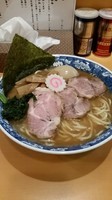 「得ラーメン中盛り 900円」@らーめん文蔵の写真