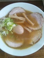 「チャーシューめん（味玉トッピング）」@藤味亭の写真