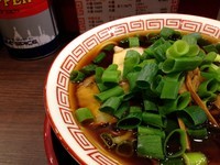 「ラーメン・小」@麺屋7.5Hz 新橋店の写真