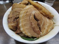 「雷豚そば・濃厚（１０３０円）」@雷 北松戸本店の写真