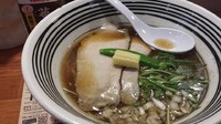 「にぼし醤油らーめん　780円」@だしが命の塩らーめん ぎょぎょぎょ 本町店の写真