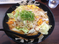 「越後旨辛タン麺　（大盛同額、830円）」@越後つけ麺維新 JR中山店の写真