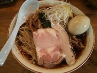 「冷たい煮干醤油ラーメン（大盛）」@凌駕IDEAの写真