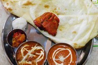 「ランチセットＢチキン＆シーフード　950円」@インド・ネパール料理＆居酒屋 カナピナの写真