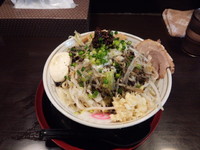 「黒ゴマラー油まぜそば」@麺屋 荒井の写真