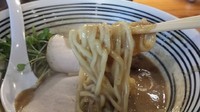 「濃厚魚白湯　880円」@だしが命の塩らーめん ぎょぎょぎょ 本町店の写真