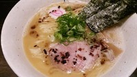「芳醇鶏白湯らーめん」@麺屋 藤しろ 飯田橋店の写真
