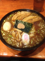 「特製魚介中華そば950円」@御苑 独歩の写真