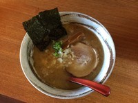 「濃厚煮干しょうゆ」@麺屋 烈の写真