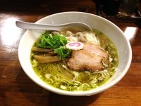 「塩ワンタンメン（シソ油）」@中華ソバ 素和可の写真