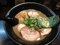 「味玉ラーメン  ８００円」@ラーメンくれはの写真