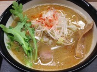 「しょうゆらーめん（こってり）：780円」@西天満 麺乃家の写真