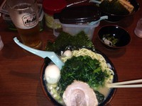 「ラーメントッピングホウレンソウと生」@町田商店 横浜駅前店の写真