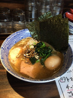 「特性煮干ラーメン 880円+にぼ増し(無料)」@東京煮干屋本舗の写真