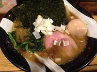 「特製煮干ラーメン」@すごい煮干ラーメン凪 新宿ゴールデン街店 本館の写真
