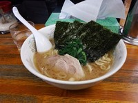 「ラーメン」@横浜ラーメン厨房 うえむらやの写真