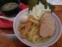 「つけ麺　中　＋チャーシュー２枚：サービス券」@ラーメン ぶんの写真