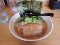 「濃厚とんこつ醤油　ノーマル　並盛」@つけめん ラーメン春樹 経堂の写真
