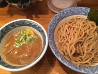 「濃厚つけ麺・大盛り・胚芽麺（800円）」@道玄坂マンモスの写真