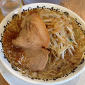 野郎ラーメン中太麺700円。