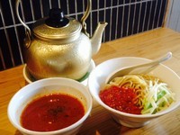 「夏だけのチリとまとつけ麺¥800＋チーズごはん¥150」@カッパ64 福生店の写真