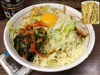 「小ラーメン＋汁なし＋ニラキムチ」@ラーメン二郎 横浜関内店の写真