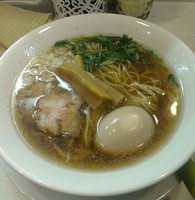 「味玉醤油そば」@蔦の葉の写真