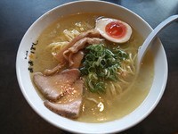 「鶏塩中華そば」@おおぼし 安曇野店の写真