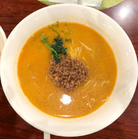 「担々麺599円＋餃子半チャーハンセット440円（税抜）」@バーミヤン 新羽駅前店の写真