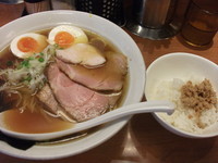 「マル得中華そば」@福の神食堂の写真