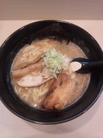 「鶏豚骨醤油ラーメン」@ラーメン長山 池袋店の写真
