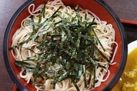 「ざるそば　550円」@神山製麺所の写真