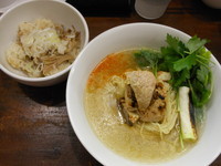 「一期二会～忍法鴨割烹～（フォアグラ有）＋鴨めし」@ラーメン愉悦処 似星の写真