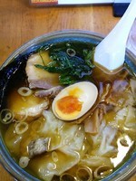 「ワンタンメン（醤油）900円＋ﾋﾞｰﾙ＋おつまみメンマ」@佐野ラーメン たかのの写真