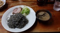 「黒ごま冷やし麺＋餃子」@昇龍の写真