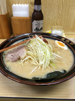 「味噌ラーメン中」@ラーメン青木亭 瀬崎店の写真