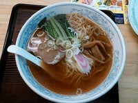 「満州ラーメン ￥370 他」@ぎょうざの満洲 朝霞南口店の写真