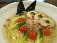 「冷製地鶏塩そば　（限定20食）　650円」@上州地鶏らーめん まるわの写真