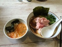 「特製 蛤そば」@中華そば 四つ葉の写真