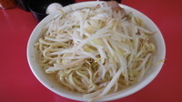 「小ラーメン＋生卵」@ラーメン二郎 千住大橋駅前店の写真