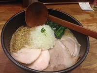 「鶏白湯ラーメン（＋大盛）」@麺屋時茂の写真