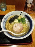 「塩煮干しそば」@麺屋 鶏口の写真