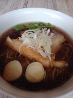 「アグー豚の醤油ラーメン」@BumBunBlauCafe with BeeHiveの写真