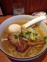 「塩味玉」@麺や ひだまりの写真