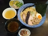 「【nijiの日】奥久慈軍鶏と真鯵の夏つけそば＋飾り軍鶏炊き飯」@麺処 ほん田 nijiの写真