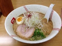 「醤油らーめん」@らーめん 弥七の写真