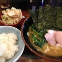ラーメン650 キャベチャー100 小ライス100