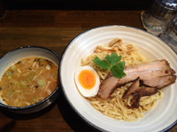 「鶏煮干しつけ麺  味噌  850円」@とんこつ屋 秀虎の写真